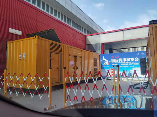 灯塔发电车出租-发电机无电压或电压太低怎么办？